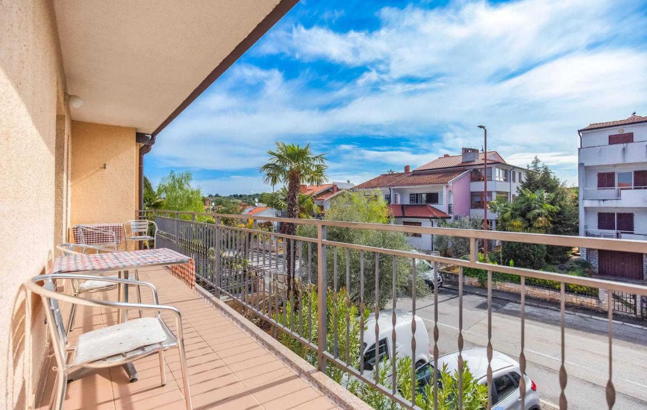 Jure Apartment Poreč Exterior foto